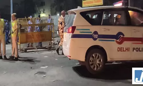 दिल्ली में 15 अगस्त को लेकर सुरक्षा व्यवस्था कड़ी, तमाम जिलों में पुलिस ने की रातभर गश्त और चेकिंग दिल्ली में 15 अगस्त को लेकर सुरक्षा व्यवस्था कड़ी, तमाम जिलों में पुलिस ने की रातभर गश्त और चेकिंग