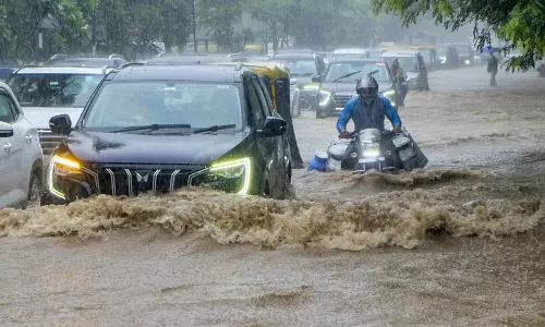 मानसून ने Gurugram के ड्रेनेज सिस्टम की पोल खोली मानसून ने Gurugram के ड्रेनेज सिस्टम की पोल खोली