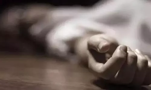 सोते समय मां और 12 वर्षीय बेटे को सांप ने डसा, इलाज के दौरान दोनों की मौत