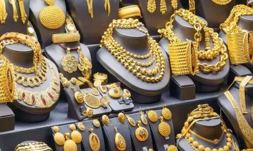 लाखों का सोना लेकर कारीगर फरार, सर्राफा कारोबारी ने दर्ज कराया मुकदमा