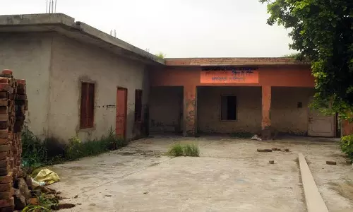Amritsar लाइब्रेरी की हालत पर उठे सवाल Amritsar लाइब्रेरी की हालत पर उठे सवाल