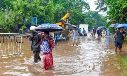 दक्षिण बंगाल में 15 अगस्त तक होगी भारी बारिश दक्षिण बंगाल में 15 अगस्त तक होगी भारी बारिश
