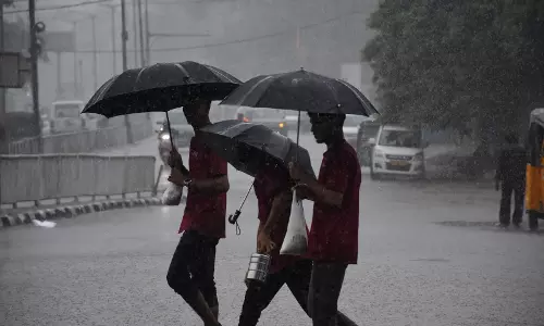 Odisha में 17 अगस्त तक भारी बारिश का अलर्ट Odisha में 17 अगस्त तक भारी बारिश का अलर्ट
