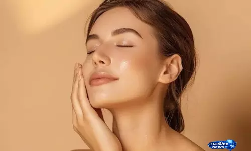 बेजान त्वचा में निखार के लिए ट्राई करें ये नुस्खा बेजान त्वचा में निखार के लिए ट्राई करें ये नुस्खा