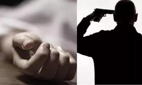 Chandigarh: झज्जर में पूर्व सैनिक ने उठाया खौफनाक कदम, गोली मारकर की आत्महत्या Chandigarh: झज्जर में पूर्व सैनिक ने उठाया खौफनाक कदम, गोली मारकर की आत्महत्या