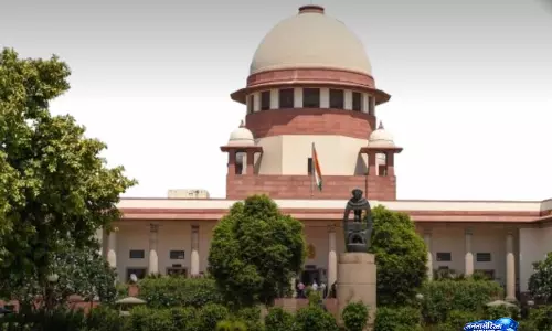 अवैध निर्माण पर सुप्रीम कोर्ट का डंडा VIP भवनों पर भी कार्रवाई की तैयारी अवैध निर्माण पर सुप्रीम कोर्ट का डंडा VIP भवनों पर भी कार्रवाई की तैयारी