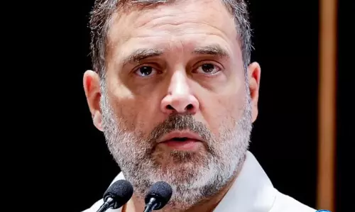 20 दिन से सदन से गायब राहुल गांधी ने अमित शाह को घेरा 20 दिन से सदन से गायब राहुल गांधी ने अमित शाह को घेरा