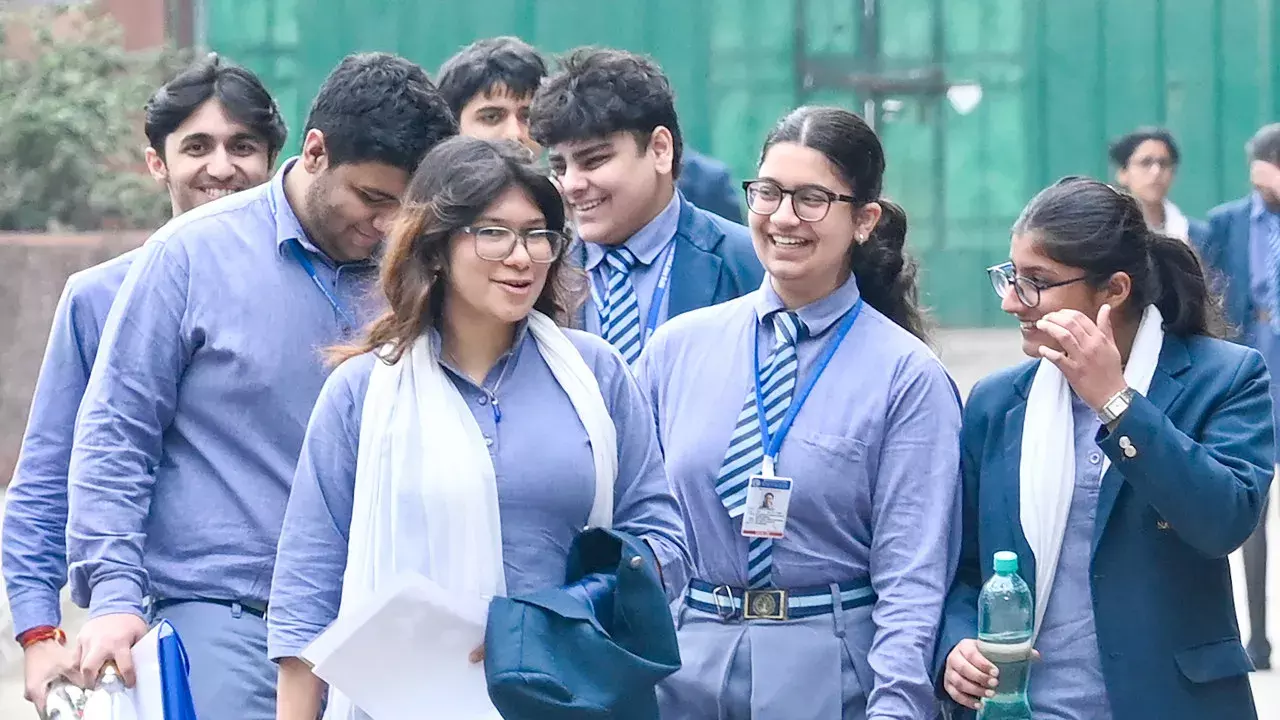 CBSE 12वीं सप्लीमेंट्री रिजल्ट जारी, 53.08% छात्र पास CBSE 12वीं सप्लीमेंट्री रिजल्ट जारी, 53.08% छात्र पास