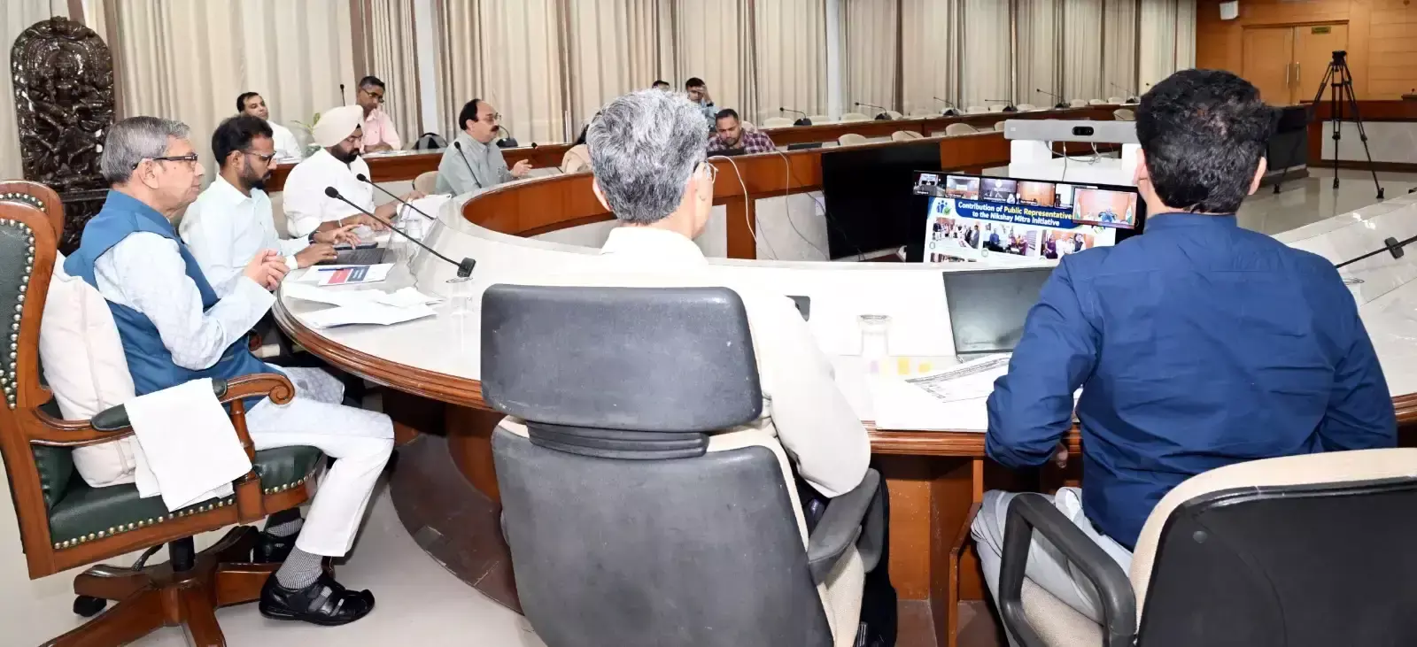 Chandigarh: टीबी मुक्त अभियान को लेकर राज्यपाल ने उपायुक्तों को दिए जरूरी निर्देश Chandigarh: टीबी मुक्त अभियान को लेकर राज्यपाल ने उपायुक्तों को दिए जरूरी निर्देश