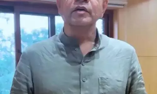 Video: अश्विनी वैष्णव का बड़ा ऐलान 238 नई AC लोकल ट्रेनें बनाएगा रेलवे Video: अश्विनी वैष्णव का बड़ा ऐलान 238 नई AC लोकल ट्रेनें बनाएगा रेलवे