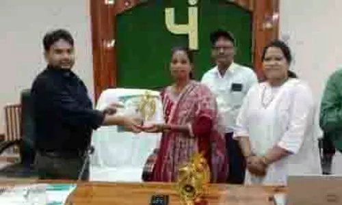 मुद्रा लोन में उत्कृष्ट कार्य करने वाली चार बिहान कैडर सम्मानित, सफलता की कहानी बनीं प्रेरणा मुद्रा लोन में उत्कृष्ट कार्य करने वाली चार बिहान कैडर सम्मानित, सफलता की कहानी बनीं प्रेरणा