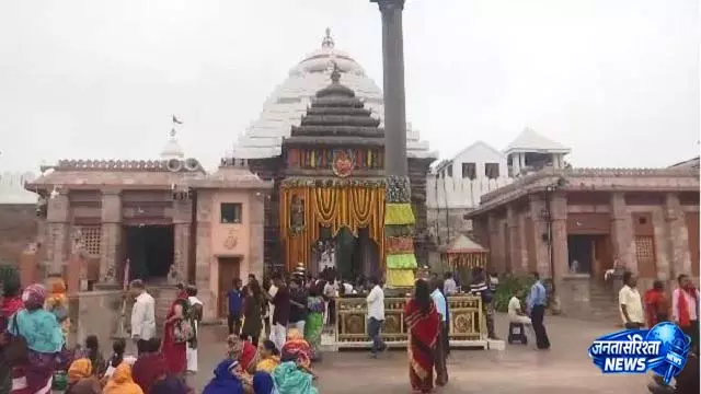 पुरी मंदिर में आज दर्शन पर 5 घंटे रोक पुरी मंदिर में आज दर्शन पर 5 घंटे रोक