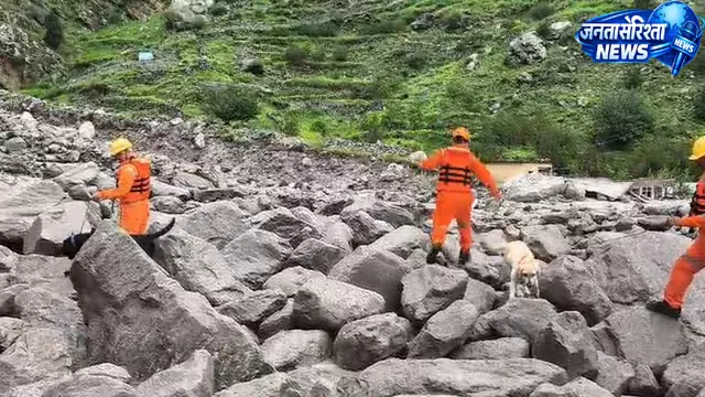 तमक नाले में लापता हवलदार पंकज की तलाश तेज तमक नाले में लापता हवलदार पंकज की तलाश तेज