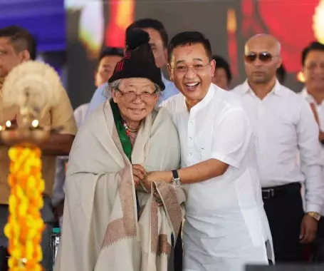 रंगपो में दूसरा आमा सम्मान दिवस मनाया गया मुख्यमंत्री ने गिनाईं महिला योजनाएं रंगपो में दूसरा आमा सम्मान दिवस मनाया गया मुख्यमंत्री ने गिनाईं महिला योजनाएं