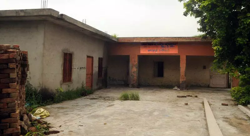 Amritsar लाइब्रेरी की हालत पर उठे सवाल Amritsar लाइब्रेरी की हालत पर उठे सवाल