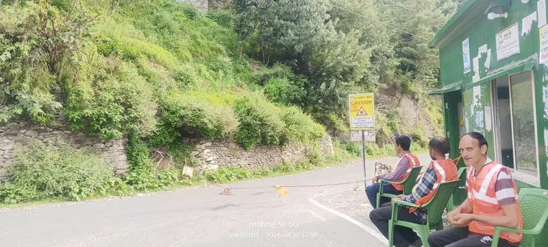 चंबा के भरमौर में ग्रीन टैक्स से वाहनों की एंट्री महंगी चंबा के भरमौर में ग्रीन टैक्स से वाहनों की एंट्री महंगी