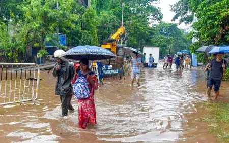दक्षिण बंगाल में 15 अगस्त तक होगी भारी बारिश दक्षिण बंगाल में 15 अगस्त तक होगी भारी बारिश