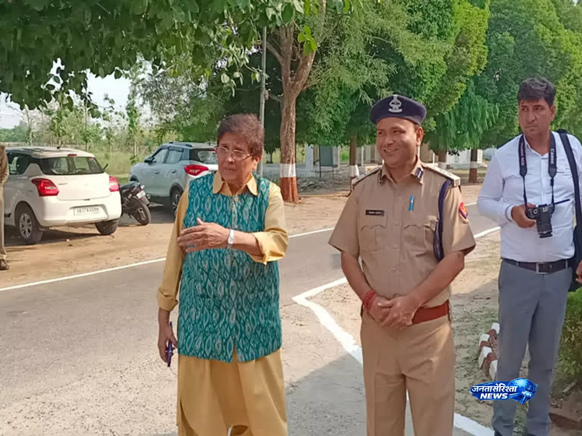 जेल में मोबाइल मिलने पर किरण बेदी ने उठाई जवाबदेही जेल में मोबाइल मिलने पर किरण बेदी ने उठाई जवाबदेही
