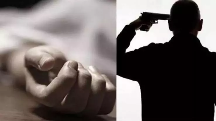 Chandigarh: झज्जर में पूर्व सैनिक ने उठाया खौफनाक कदम, गोली मारकर की आत्महत्या Chandigarh: झज्जर में पूर्व सैनिक ने उठाया खौफनाक कदम, गोली मारकर की आत्महत्या