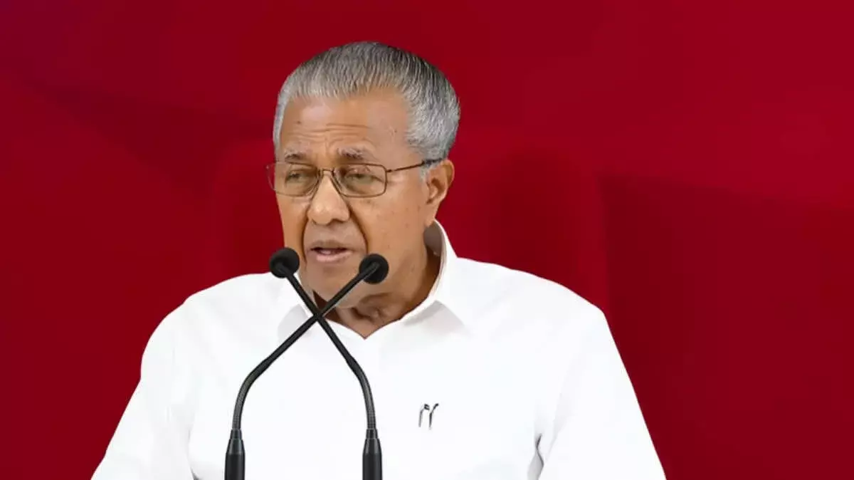 आपदा पीड़ितों का फूटा गुस्सा: नौकरी देने और खामियों की जांच की मांग आपदा पीड़ितों का फूटा गुस्सा: नौकरी देने और खामियों की जांच की मांग