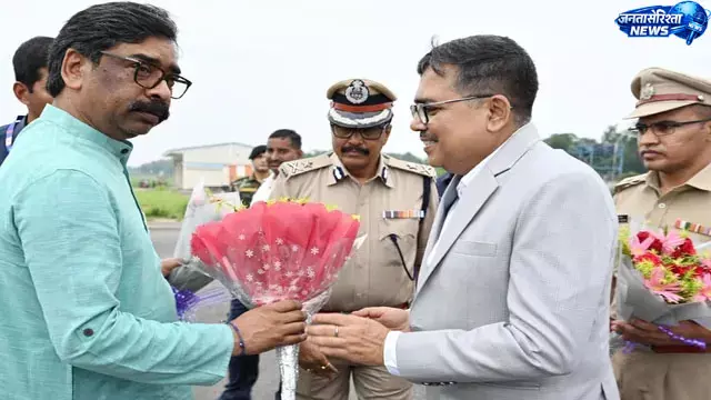 JPSC-JSSC भर्ती परीक्षाओं में कथित धांधली के खिलाफ रांची में आंदोलन जारी JPSC-JSSC भर्ती परीक्षाओं में कथित धांधली के खिलाफ रांची में आंदोलन जारी