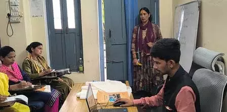 प्रधानमंत्री विश्वकर्मा योजना से चमोली में हुनर को मिल रही नई उड़ान, स्वरोजगार की राह आसान प्रधानमंत्री विश्वकर्मा योजना से चमोली में हुनर को मिल रही नई उड़ान, स्वरोजगार की राह आसान