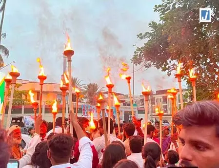पाकिस्तान में उठी भेदभाव और जबरदस्ती धर्म परिवर्तन को खत्म करने की मांग की पाकिस्तान में उठी भेदभाव और जबरदस्ती धर्म परिवर्तन को खत्म करने की मांग की