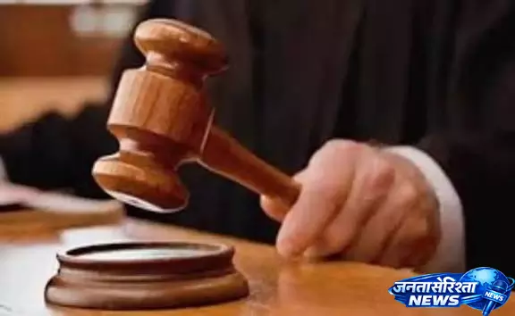 बेटे के सामने पिता की बेरहमी से पिटाई 21 साल बाद आया फैसला बेटे के सामने पिता की बेरहमी से पिटाई 21 साल बाद आया फैसला
