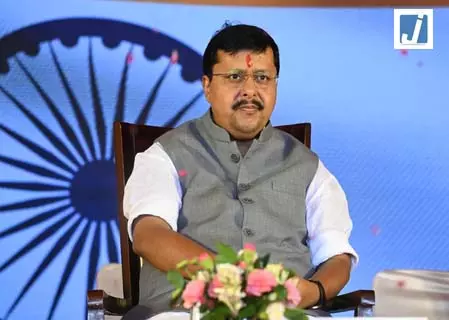 संसद में गतिरोध पर भाजपा अध्यक्ष नितिन नवीन का कांग्रेस और विपक्षी दलों पर हमला संसद में गतिरोध पर भाजपा अध्यक्ष नितिन नवीन का कांग्रेस और विपक्षी दलों पर हमला