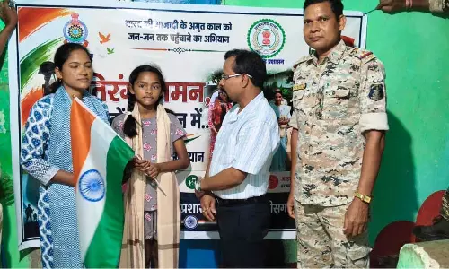 शहीद के घर पहुंचा तिरंगा, SDM ने किया शहादत को नमन शहीद के घर पहुंचा तिरंगा, SDM ने किया शहादत को नमन