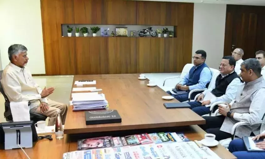 Andhra: GST अधिकारियों ने AP के AI-आधारित टैक्स प्रशासन की तारीफ़ की Andhra: GST अधिकारियों ने AP के AI-आधारित टैक्स प्रशासन की तारीफ़ की