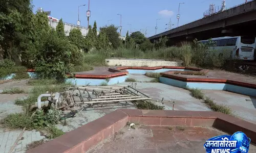 Jalandhar के पंजाब स्टेट वॉर मेमोरियल की हालत खराब Jalandhar के पंजाब स्टेट वॉर मेमोरियल की हालत खराब