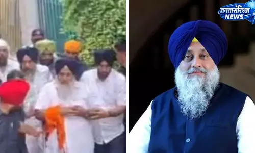 नांदेड़ में सुखबीर सिंह बादल पर हमला, धारदार हथियार से वार में हाथ घायल नांदेड़ में सुखबीर सिंह बादल पर हमला, धारदार हथियार से वार में हाथ घायल