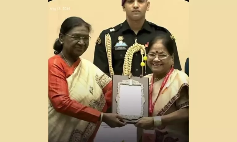 राष्ट्रपति मुर्मू ने दिया पुरस्कार: असम की अनुभवी अभिनेत्री चेतना दास सम्मानित