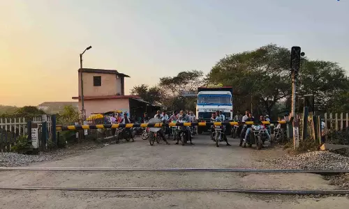सिद्धबाबा गेट रेलवे समपार क्रमांक 385 अस्थायी रूप से बंद रहेगा सिद्धबाबा गेट रेलवे समपार क्रमांक 385 अस्थायी रूप से बंद रहेगा