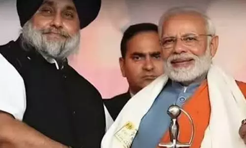 सुखबीर बादल के जल्द स्वस्थ होने की पीएम मोदी ने की कामना सुखबीर बादल के जल्द स्वस्थ होने की पीएम मोदी ने की कामना