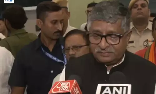 NDA नेताओं ने विपक्ष पर लगाया सदन बाधित करने का आरोप NDA नेताओं ने विपक्ष पर लगाया सदन बाधित करने का आरोप