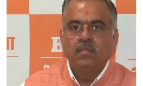 सुखबीर बादल हमले पर बोले तरुण चुघ, निष्पक्ष जांच की मांग सुखबीर बादल हमले पर बोले तरुण चुघ, निष्पक्ष जांच की मांग