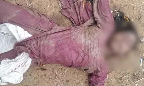 Gurugram: नहर में मिला महिला का शव, पहचान के बाद जांच में जुटी पुलिस Gurugram: नहर में मिला महिला का शव, पहचान के बाद जांच में जुटी पुलिस