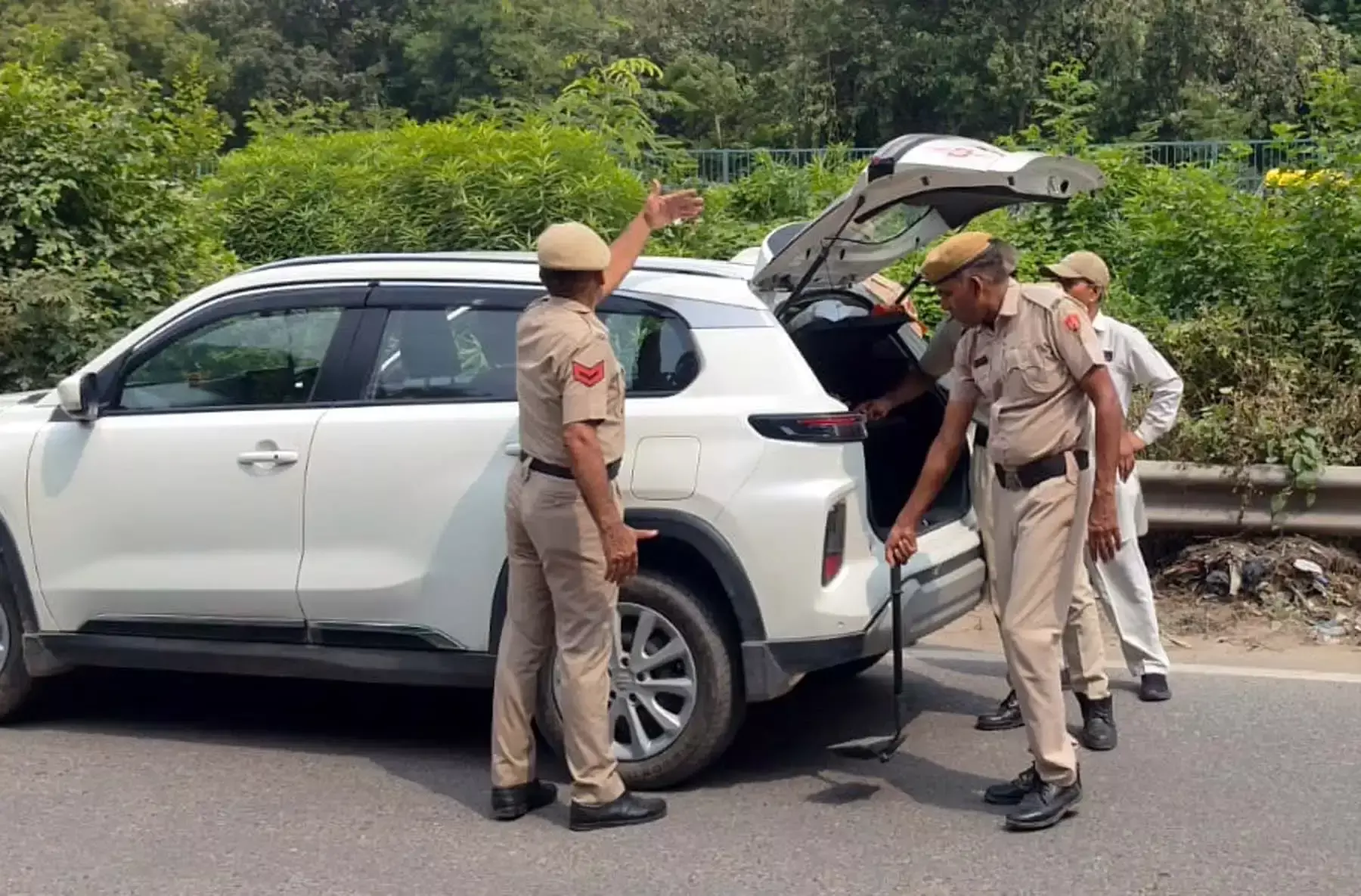 Gurugram: 15 अगस्त पर सुरक्षा व्यवस्था मजबूत, 4500 पुलिसकर्मी संभालेंगे जिम्मेदारी Gurugram: 15 अगस्त पर सुरक्षा व्यवस्था मजबूत, 4500 पुलिसकर्मी संभालेंगे जिम्मेदारी