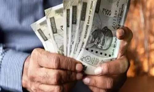 EPS पेंशनर्स को झटका फिलहाल नहीं बढ़ेगी पेंशन EPS पेंशनर्स को झटका फिलहाल नहीं बढ़ेगी पेंशन
