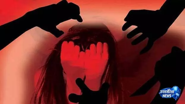 होटल में नाबालिग छात्रा से यौन उत्पीड़न का आरोप होटल में नाबालिग छात्रा से यौन उत्पीड़न का आरोप
