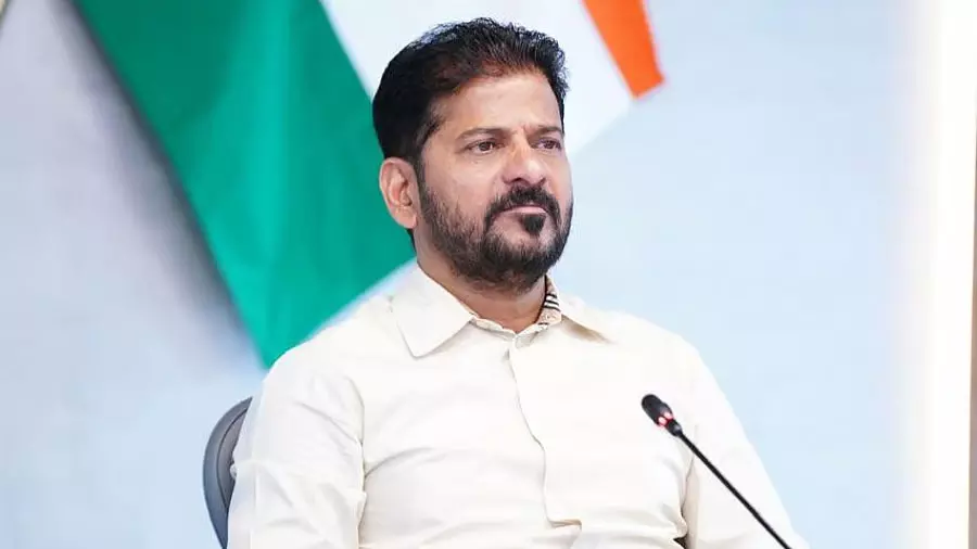 गोदावरी जल के बेहतर इस्तेमाल पर CM रेवंत का जोर गोदावरी जल के बेहतर इस्तेमाल पर CM रेवंत का जोर
