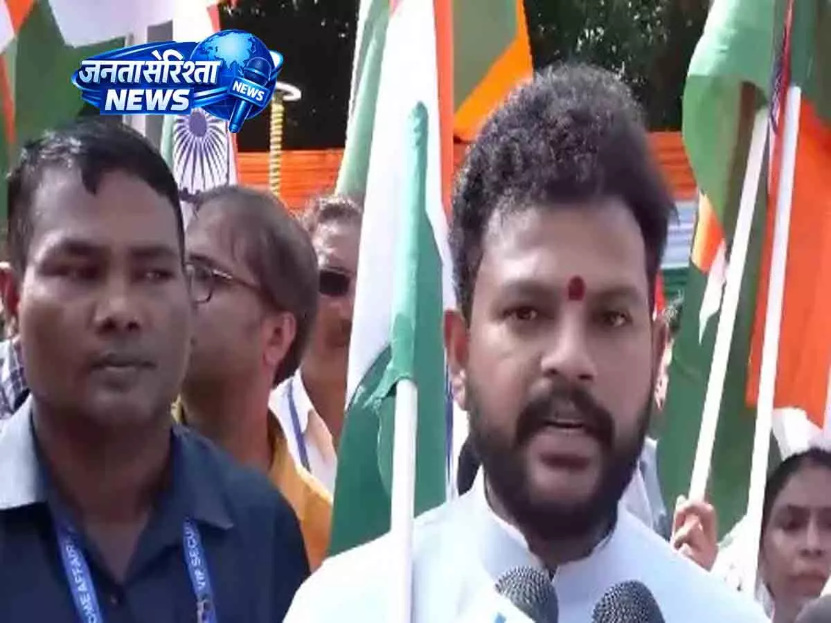 राम मोहन नायडू का आह्वान: तिरंगा यात्रा का नेतृत्व, शहीदों को नमन राम मोहन नायडू का आह्वान: तिरंगा यात्रा का नेतृत्व, शहीदों को नमन