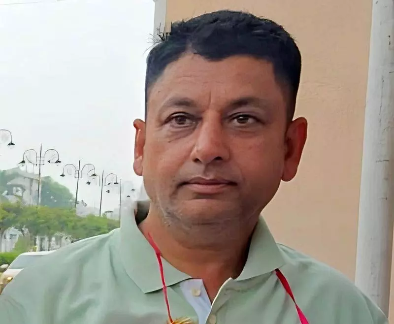 मोगा के इंजीनियर की किस्मत चमकी, जीती 1.5 करोड़ की लॉटरी मोगा के इंजीनियर की किस्मत चमकी, जीती 1.5 करोड़ की लॉटरी