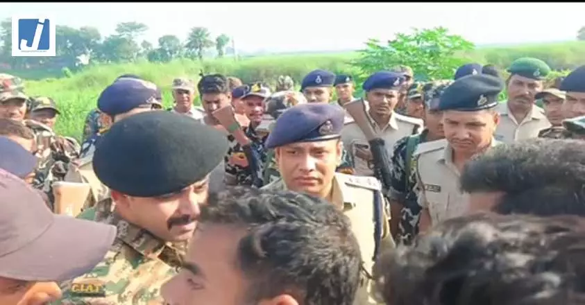 ठेकेदार की गोलियों से भूनकर हत्या, मॉर्निंग वॉक के लिए घर से निकले थे, तभी... ठेकेदार की गोलियों से भूनकर हत्या, मॉर्निंग वॉक के लिए घर से निकले थे, तभी...