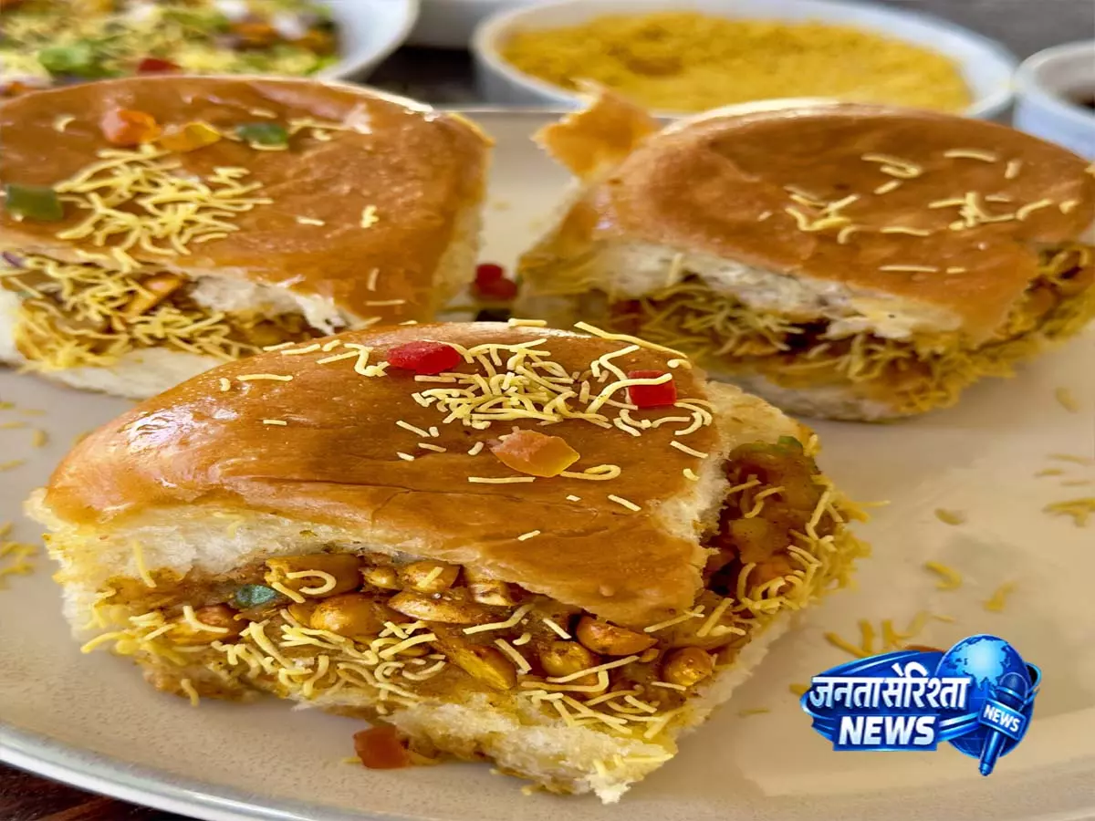 मेहमानों के लिए बनाएं मसालेदार दाबेली मेहमानों के लिए बनाएं मसालेदार दाबेली