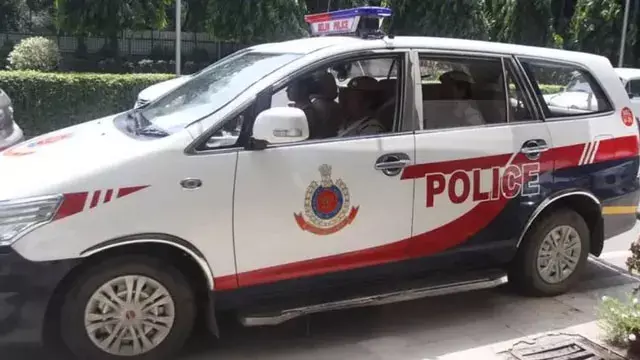 नरेला में बारिश के पानी से भरे गड्ढे में डूबे दो मासूम, नौ और 11 साल के बच्चों की मौत नरेला में बारिश के पानी से भरे गड्ढे में डूबे दो मासूम, नौ और 11 साल के बच्चों की मौत