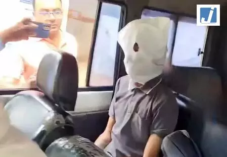 नाबालिग से रक्तदान कराने के मामले में मुख्य आरोपी गिरफ्तार नाबालिग से रक्तदान कराने के मामले में मुख्य आरोपी गिरफ्तार