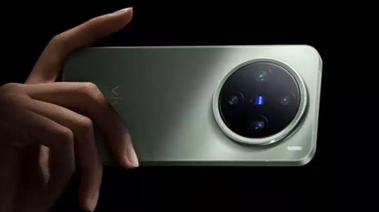Vivo का नया धांसू फोन लॉन्च! 50MP सेल्फी कैमरा और 6500mAh बैटरी Vivo का नया धांसू फोन लॉन्च! 50MP सेल्फी कैमरा और 6500mAh बैटरी
